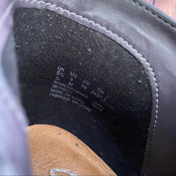 Clarks Artisan Gray Suede Booties - Picture 4 of 8